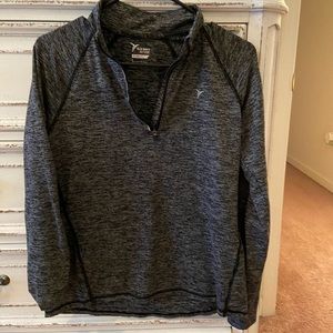 Gray and Black M athletic pull over
